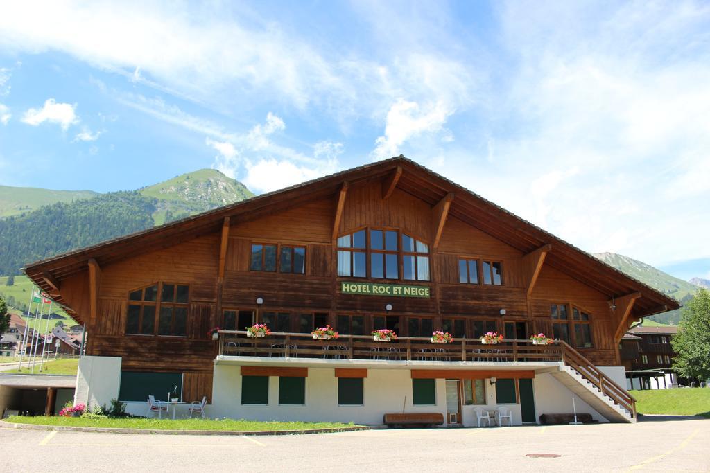 Hotel Roc Et Neige Chateau-d'Oex Zewnętrze zdjęcie
